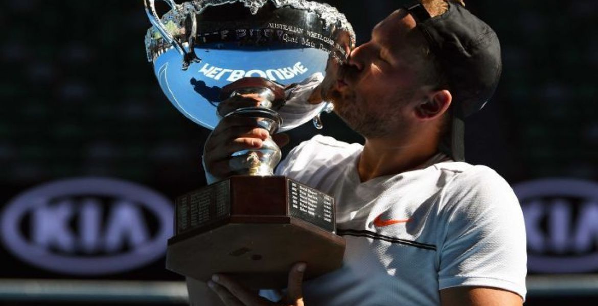 Alcott wins third consecutive Australian Open hero image