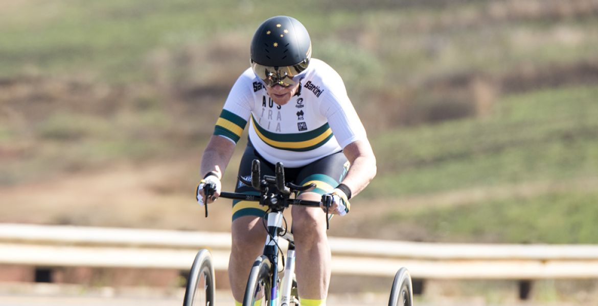 Cooke crowned dual World Champion hero image