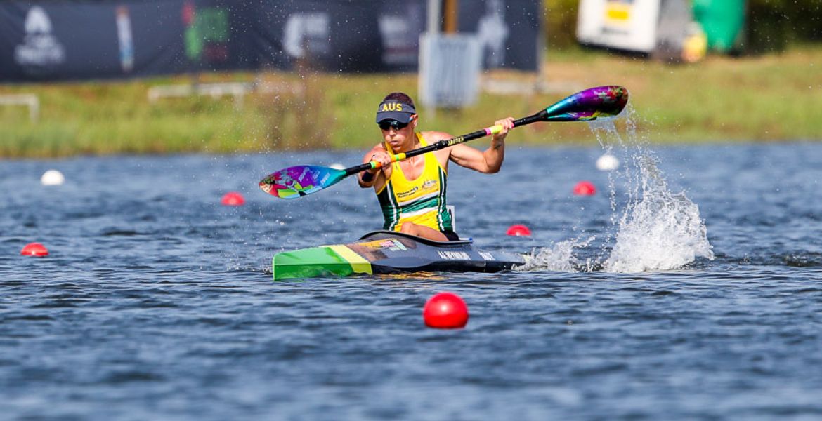 Reynolds wins World Championship silver hero image