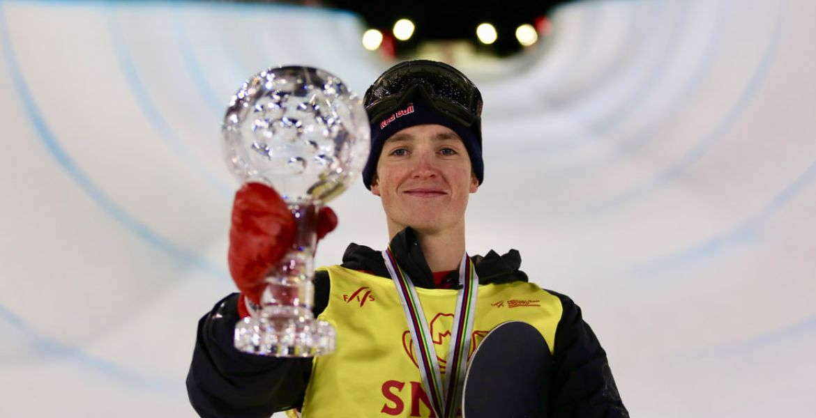 VIS' Scotty James and Laura Peel takes home Snow Australia's highest award hero image